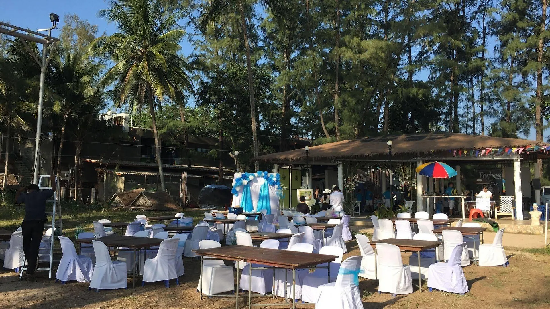Сasa de vacaciones Micky Monkey Beach Hotel Phuket Maikhao Thailand Mai Khao